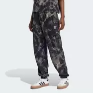 TD SWEATPANT za 230,3 zł w adidas