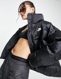 Nike – City Tech – Czarna kurtka ocieplana za 398 zł w ASOS