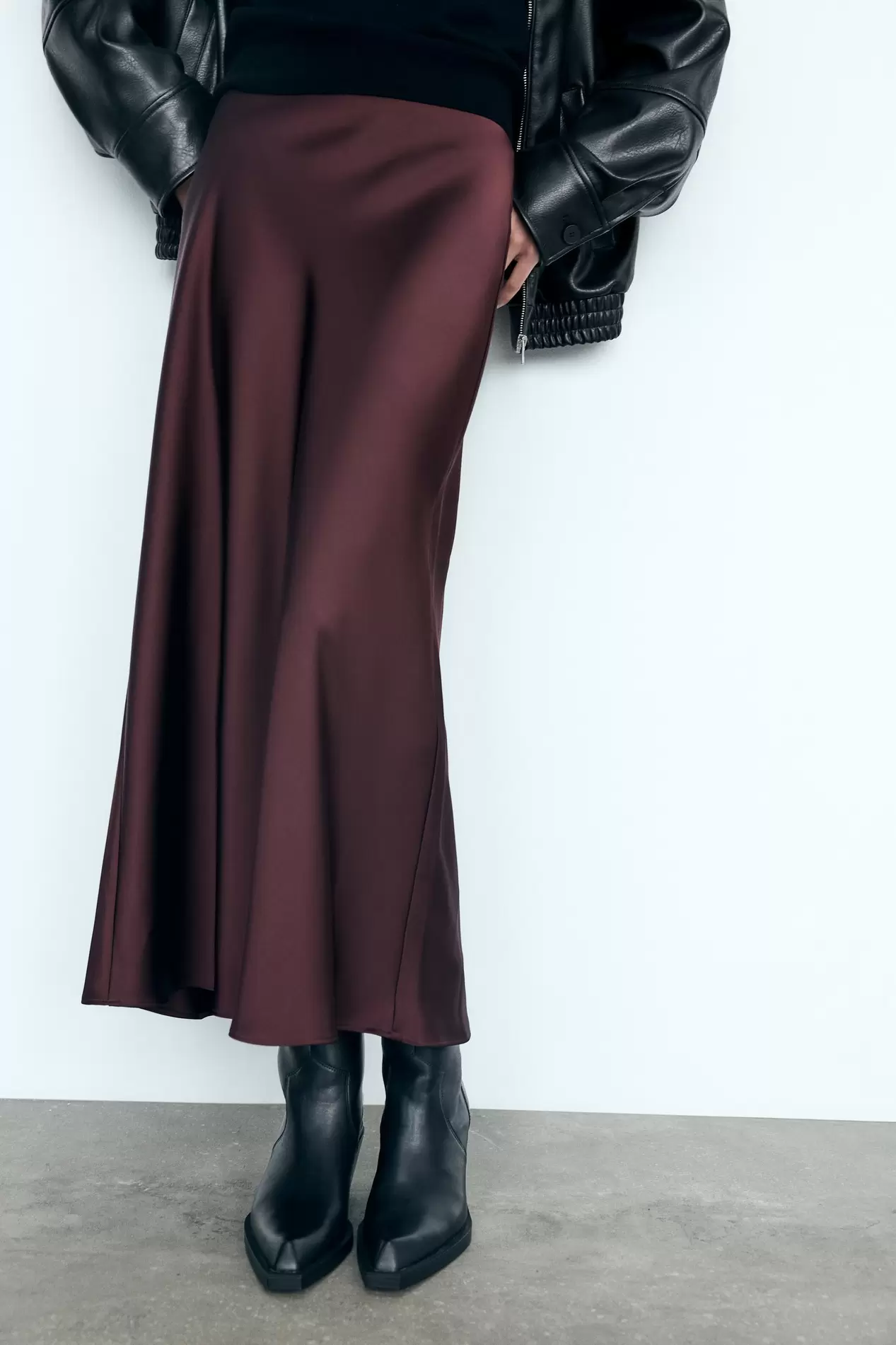 SATIN MIDI SKIRT za 115 zł w ZARA