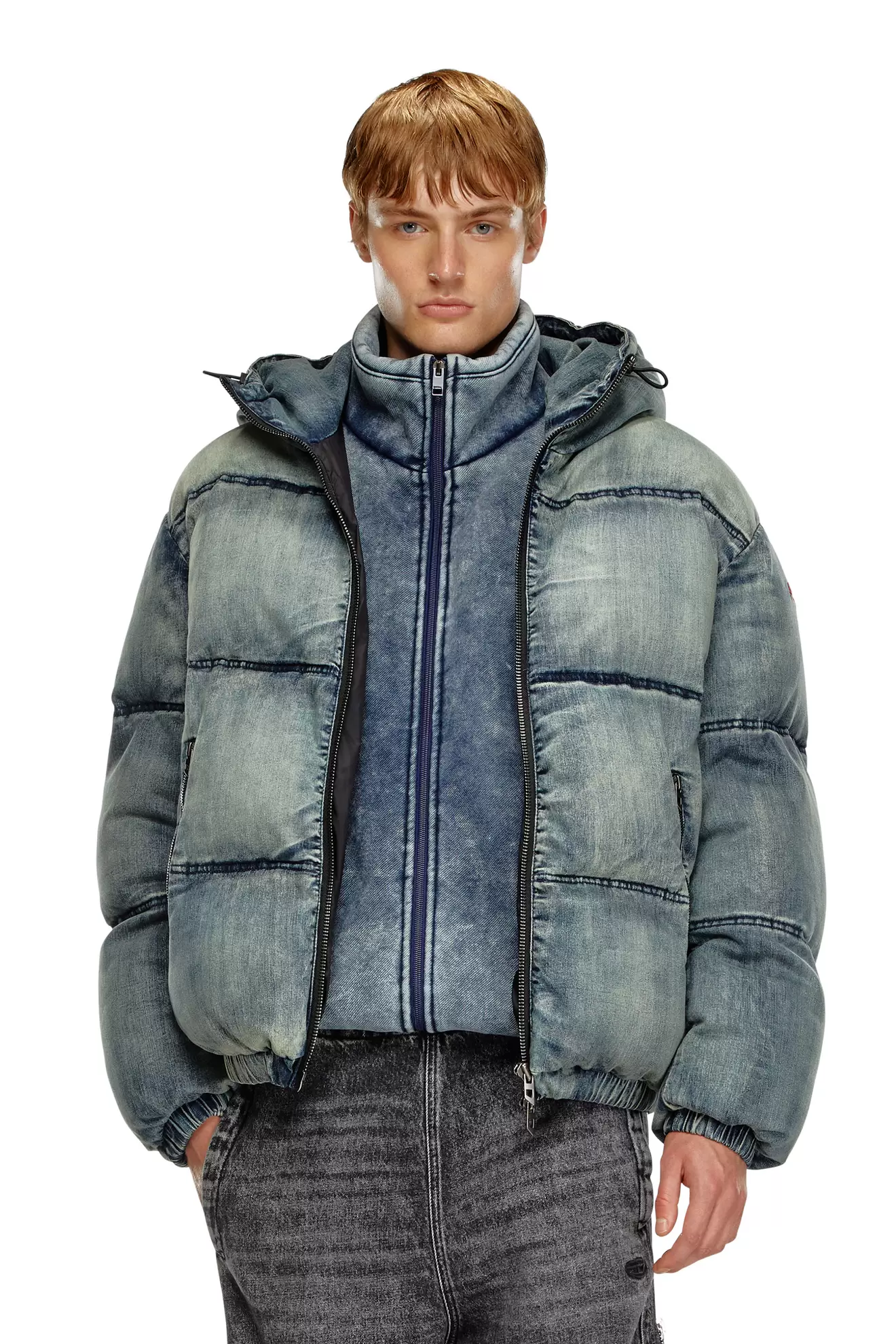 Puffer jacket in treated denim za 583 zł w Diesel