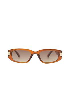 Okulary przeciwsłoneczne w stylu retro za 49,9 zł w Pull & Bear