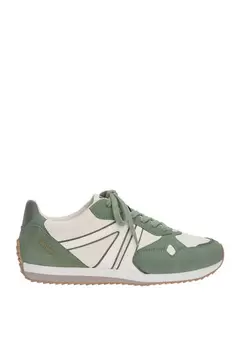 Buty sportowe retro za 99,9 zł w Pull & Bear