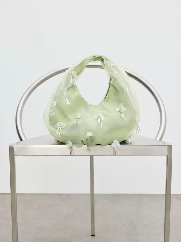 Fabric Bag With Floral Applications za 259,99 zł w Parfois