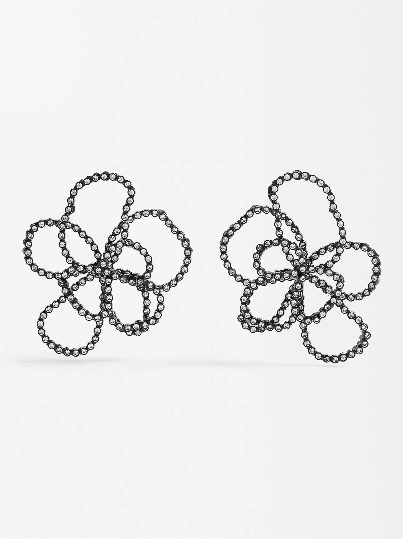 Maxi Flower Earrings With Crystals za 79,99 zł w Parfois